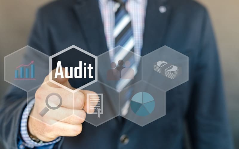 Review and Audit in the UAE: Understanding the Differences and Tax Compliance